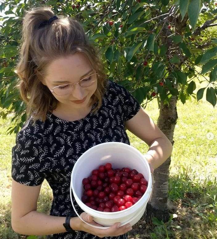 9 طرق للتخلص من رائحة الفم الكريهة من المعدة