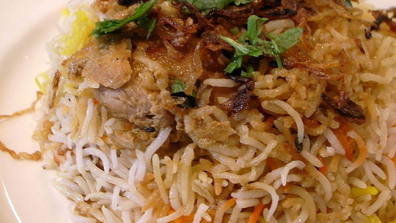 طريقة عمل الأرز البسمتي بالأعشاب