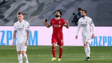 محمد صلاح.. بين "المشجع البلاستيكي" والولاء للشعار